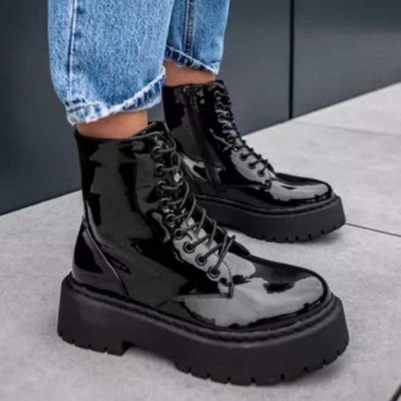 !! NEW !! Black Patent Vegan Leather Side Zip Combat Boots - Picture 9 of 9